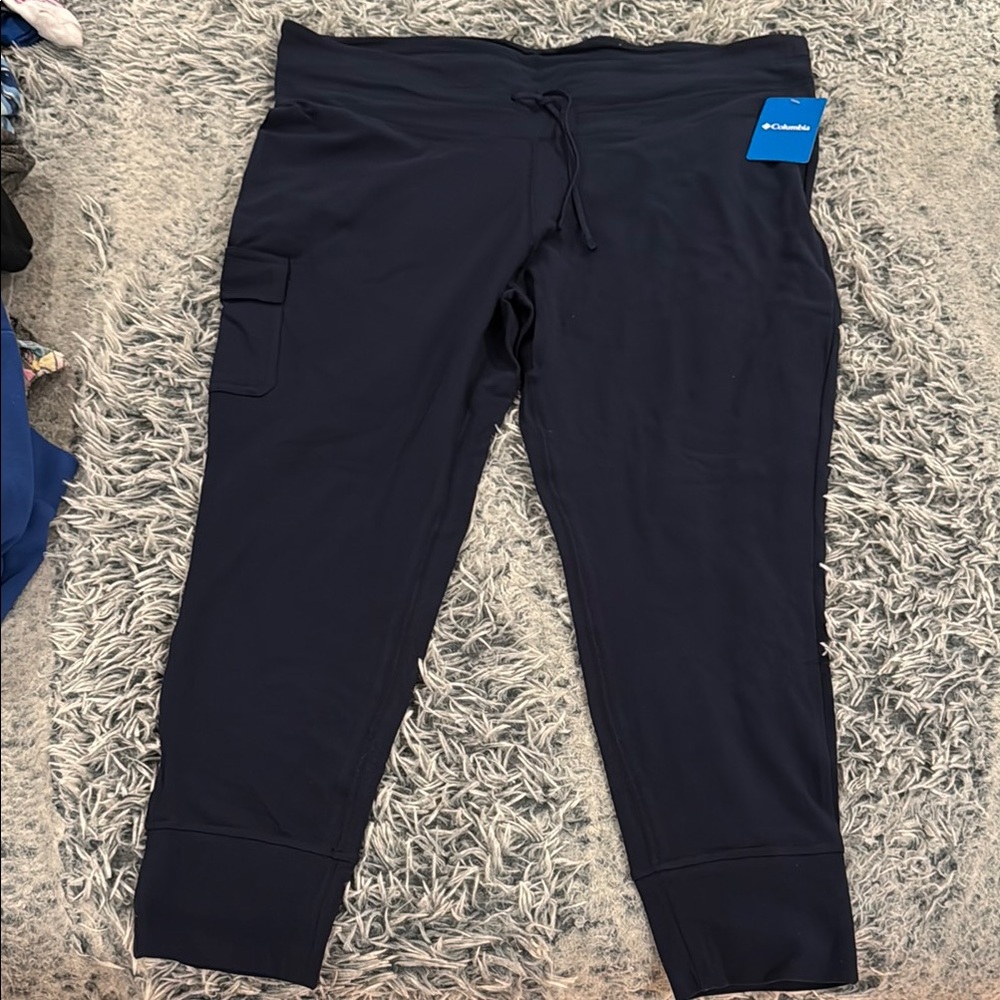 Columbia Women's Navy Track Pants NWT